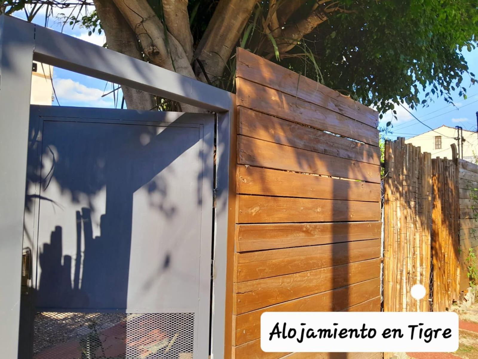 Готель Alojamiento En Tigre Buenos Aires Екстер'єр фото